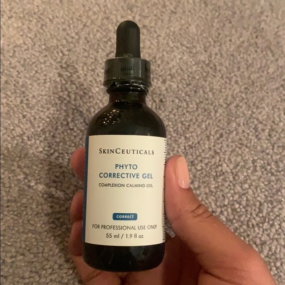 SkinCeuticals Other - SkinCeuticals Phyto Corrective Gel
